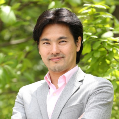 前田 利継(Toshi Maeda)